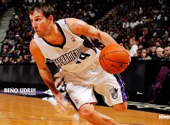 爱游戏官方入口-萨克拉门托国王发布备战花絮，冲刺阶段完成体检，CBA常规赛任务艰巨，高层口径保持一致的简单介绍